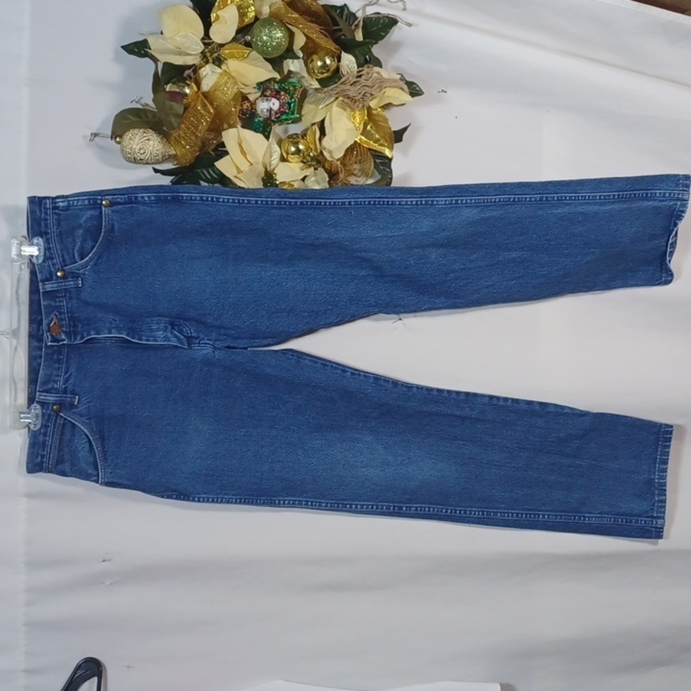 WRANGLER CLASSIC JEANS SIZE  34/31